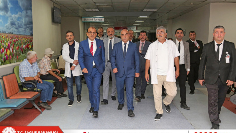 İzmir İl Sağlık Müdürü Doç. Dr. Ayhan Kul’dan Atatürk Eğitim ve Araştırma Hastanesi’ne ziyaret