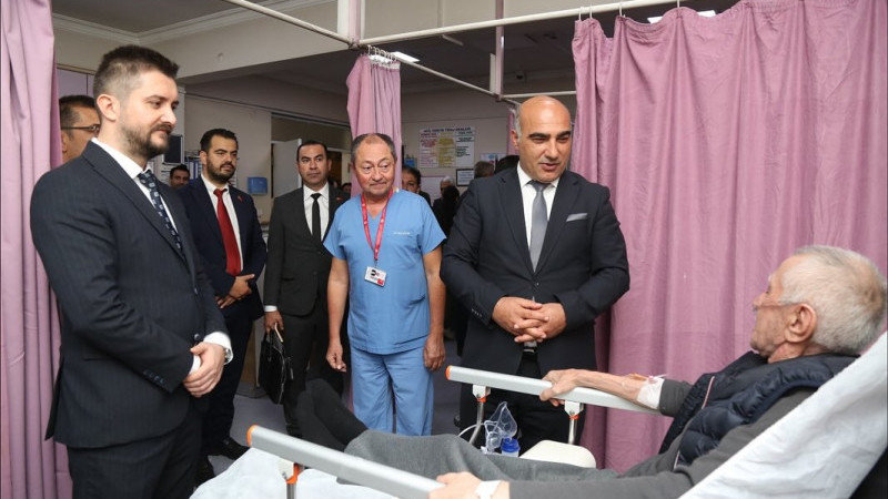 İzmir İl Sağlık Müdürü Ayhan Kul, Selçuk’ta sağlık hizmetlerini inceledi