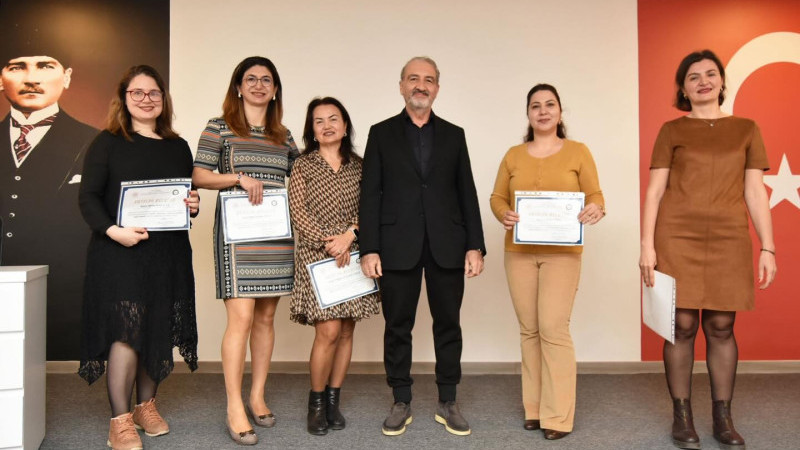 Buca Seyfi Demirsoy EAH'de estetik eğitimi başarıyla tamamlandı