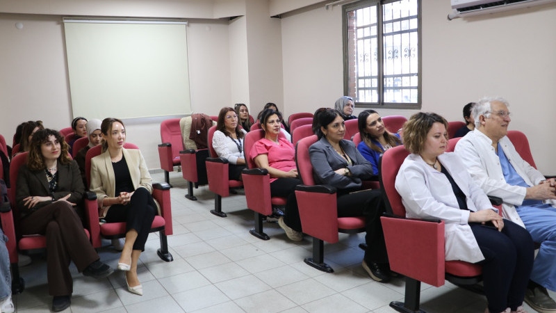 Behçet Uz’da Çocuk Acil Hemşireliği Eğitimi tamamlandı