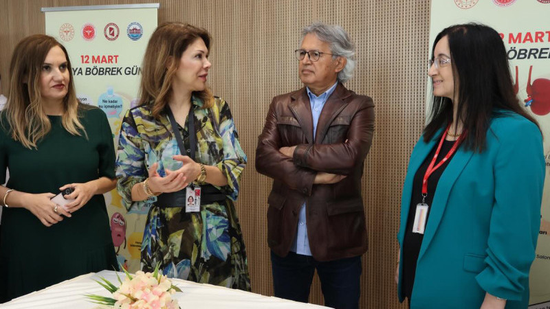 İzmir Şehir Hastanesi’nde böbrek sağlığı farkındalığı