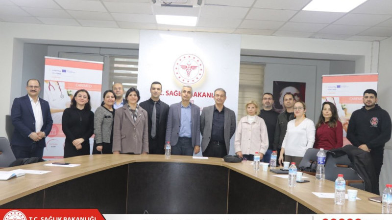 İzmir’de aktif hasta bakım modeli için adım