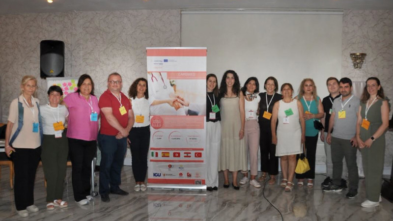 İzmir İl Sağlık Müdürlüğünden CAREMED projesi kapsamında dev etkinlik