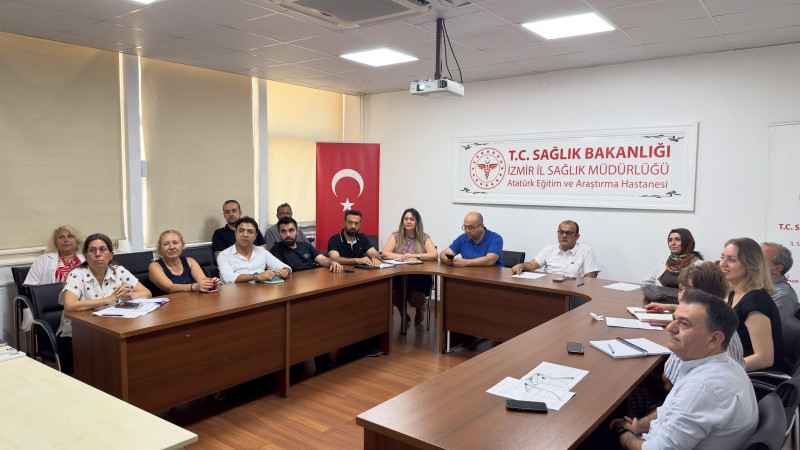 İzmir Atatürk EAH’de sağlık hizmetlerinin verimliliğini artıracak kararlar alındı