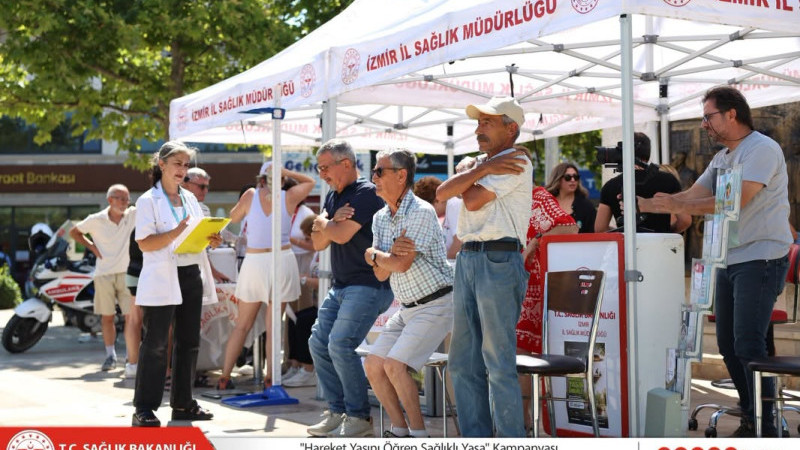 Urla’da sağlıklı yaşam yürüyüşüne vatandaşlardan yoğun ilgi