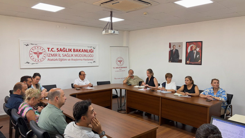 İzmir Atatürk EAH'de haftalık yönetim kurulu toplantısı yapıldı