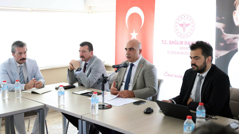 Doç. Dr. Ayhan Kul’dan ilçe sağlık müdürleri ile kritik değerlendirme toplantısı